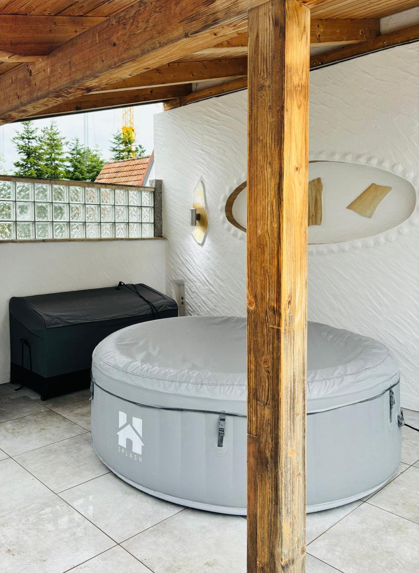 Jacuzzi Terrasse 55' Tv Kueche Regendusche Apartment Bad Bellingen Exterior foto